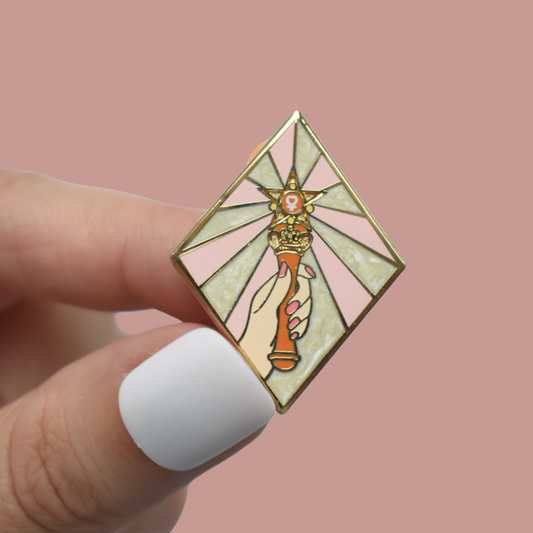 Scout Venus Enamel Pin