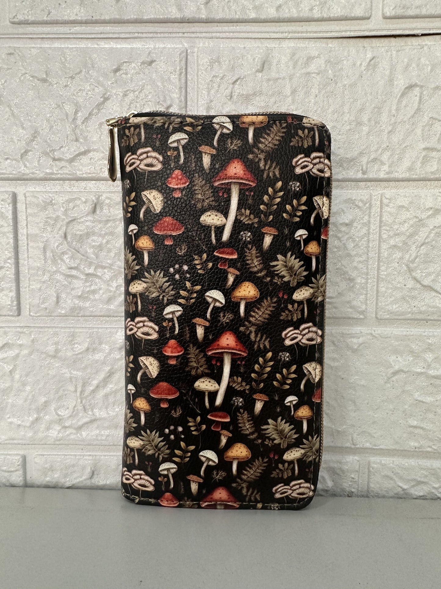 [sample] Mushrooms Wallet